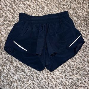 Navy blue lululemon hotty hot short